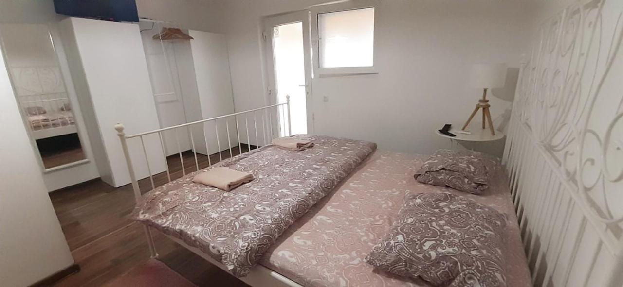 Domacinstvo Cikic Zasavica Konuk evi Dış mekan fotoğraf